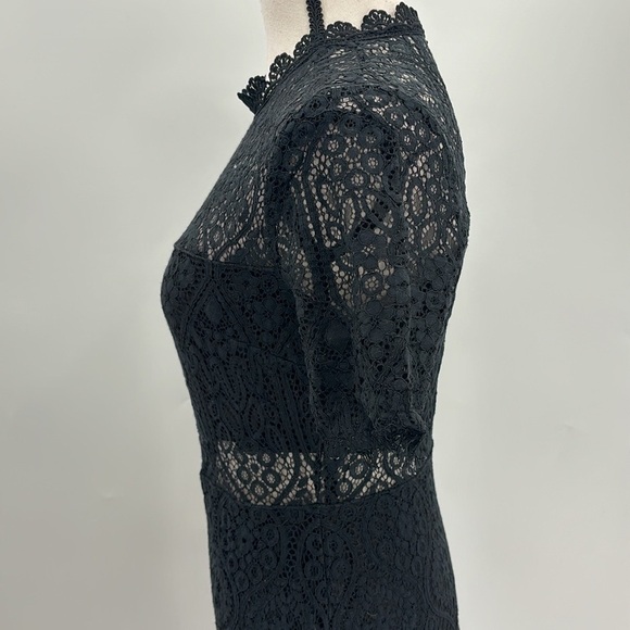 UEC LuLus size medium black lace midi - Picture 5 of 11